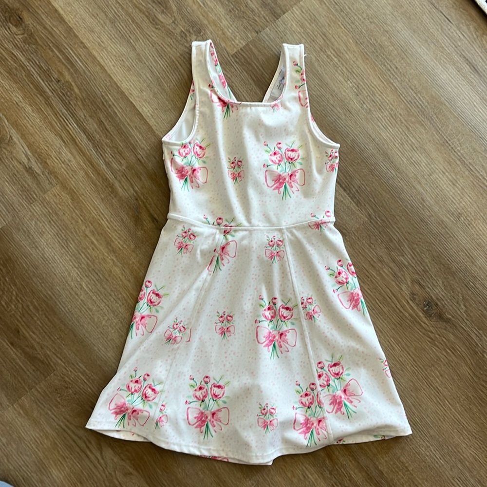 Super cute cut out dress